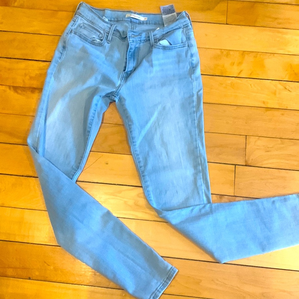 Super Skinny light wash Levis